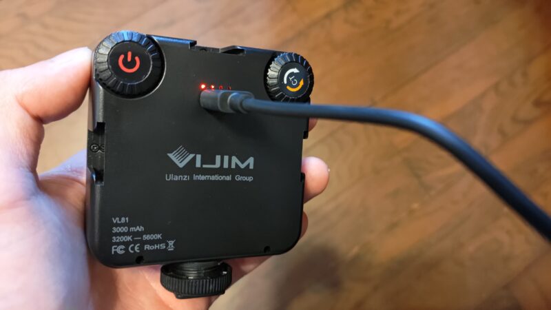 Ulanzi VL-81 LEDビデオライト　充電