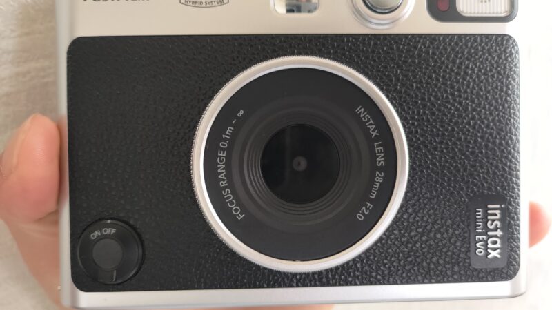 チェキカメラ Instax mini Evo レンズ